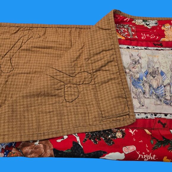 Handmade 1988 Artist Signed Mischievous Dogs Cats Christmas Quilted Wall Hanging - Picture 10 of 14